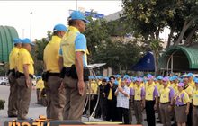 รองผบ.ตร.จัดจิตอาสาดูแลประชาชนที่ขนส่งหมอชิต