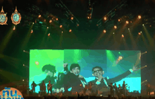 คอนเสิร์ต “THE PALACE AND THE ORIGINALS”