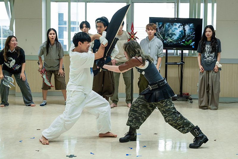 นักแสดง