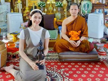 เบลล่า ราณี นางเอกสายบุญยืนหนึ่ง เข้าวัดสนทนาธรรม วัดป่าวังน้ำเย็น