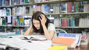 4 อาการความเครียดสะสม ในวัยเรียน 