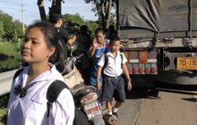 รถบรรทุกชนท้ายรถนักเรียนอาการสาหัส 3 คน