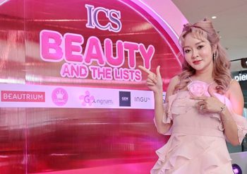 แก้มบุ๋ม เปิดกระเป๋าเมกอัพ เผยเคล็ดลับความสวยในงาน “ICS BEAUTY AND THE LISTS” มหกรรมความงามแห่งปีที่ยกทัพบิวตี้ไอเท็มแบรนด์ดังมาให้ช็อป พร้อมกิจกรรมมากมาย