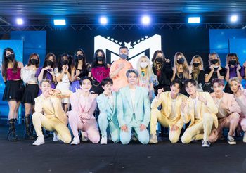 ทัพแฟนคลับสนั่นเอ็ม บี เค เซ็นเตอร์ ! GREAT GUYS บอยแบนด์เกาหลีขึ้นโชว์เวที Idol Exchange Big Project ร่วมกับหนุ่ม ๆ BKC บาส คิมม่อน คอปเตอร์ จัดเต็มความบันเทิง