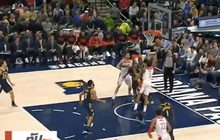 “พ่อมด” แรงต่อเนื่องบุกอัดเพเซอร์ส ยัดห่วง NBA