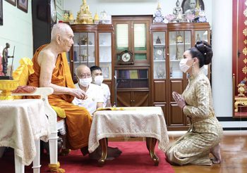 ฮันนี่-ณภัค เข้าเฝ้ารับประทานพรจากสมเด็จพระสังฆราช