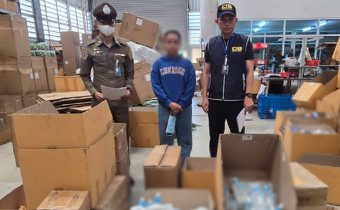 CIB ลุยทลายโกดัง “หน้ากากอนามัยเถื่อน” ติดโลโก้แบรนด์ Welcare ปลอม เสี่ยงอันตรายต่อผู้บริโภค