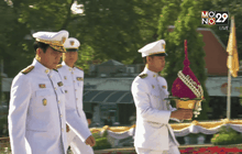 คณะบุคคลวางพานพุ่มเนื่องในวันรัฐธรรมนูญ