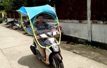 ดีกว่าร่ม “หลังคากันฝนจักรยานยนต์” สุดฮิตในพะเยา