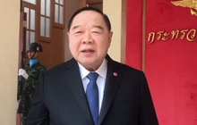 “พล.อ.ประวิตร” ยืนยันไม่เลื่อนโรดแมป