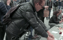 ชาวปารีสให้กำลังใจชาวบรัสเซลส์