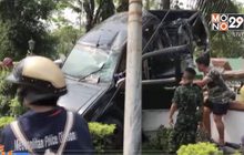 รถยนต์เสียหลักปีนกำแพงวัดย่านสะพานสูง