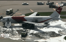 เครื่องบินลุกไหม้ในสหรัฐฯ