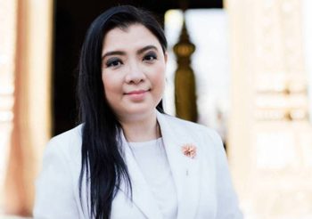 อ.ทัสดา ศาสตร์โหรา นักพยากรณ์ MBA เปิดความปัง เสริมความเฮง ผ่านโปรแกรม ‘คำนวณสีมงคล…ให้ตรงดวงคุณ’