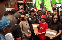 ร้องรัฐบาลขึ้นค่าแรงขั้นต่ำวันละ 360 บาท