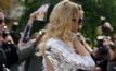 “บริทนีย์ สเปียร์ส” แผลงฤทธิ์ใส่นักข่าวในตัวอย่าง Britney Ever After