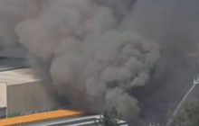 ไฟไหม้ลานเก็บรถเก่าในออสเตรเลีย