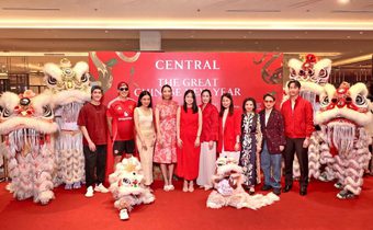 ห้างเซ็นทรัล ในเครือเซ็นทรัล รีเทล ร่วมฉลองตรุษจีนมหามงคล เชิญลูกค้าร่วมโอบความสุข รับความมั่งคั่งตลอดปี พร้อมเติมเต็มความสุขด้วยคอนเสิร์ตสุดเอ็กซ์คลูซีฟ เจ-เจตริน และเจ้านาย-จินเจษฎ์ ในแคมเปญ “The Great Chinese New Year 2025”