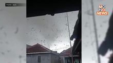 พายุทอร์นาโด พัดถล่มในอินโดฯ บ้านเรือนเสียหายหลายร้อยหลัง