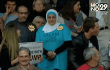หญิงมุสลิมถูกเชิญตัวออกขณะประท้วง “โดนัลด์ ทรัมป์”