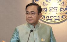 นายกฯปฏิเสธรับธงนำแก้ไขรัฐธรรมนูญ