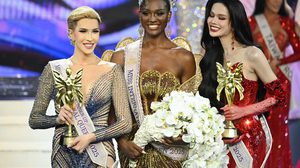 ออร่าจับ! สาวซีแอตเทิล อเมริกา เฉิดฉายคว้ามง Miss International Queen 2025 สมศักดิ์ศรี โดดเด่นสะกดทุกสายตา