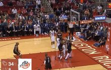 “เพลิแกนส์” บุกสอยจรวดร่วงคาถิ่น NBA คู่พลิกล็อก