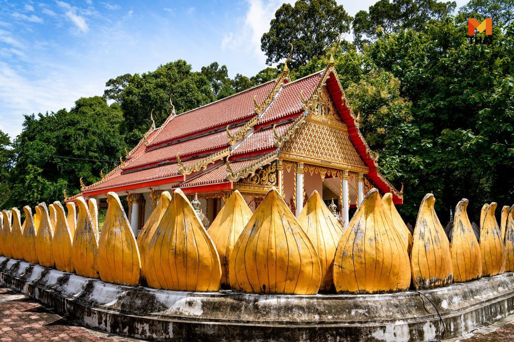 พระอุโบสถกลีบบัว