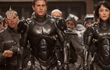“ชาร์ลี ฮันแนม” ประกาศไม่กลับมาแสดง Pacific Rim 2