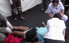 สาวโรงงานขี่รถฝ่าฝนถูกฟ้าผ่าเสียชีวิต