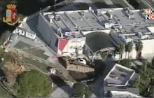 อิตาลีอพยพผู้คน กู้ระเบิดสงครามโลก