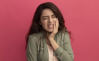 “ต่อมน้ำลายอักเสบ” อันตรายกว่าที่คิด !!!