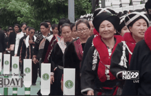 พสกนิกรเข้าถวายสักการะพระบรมศพ
