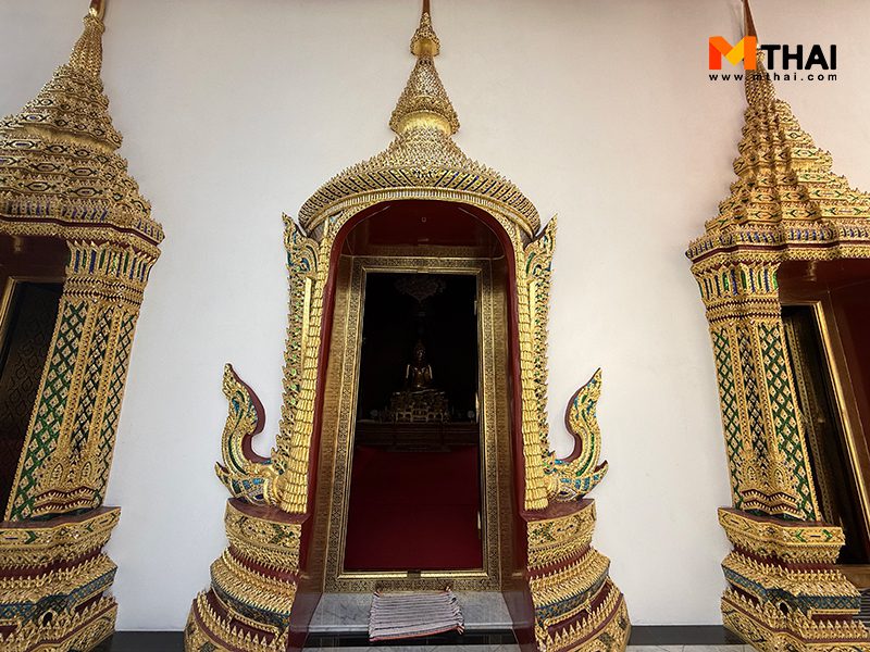 ซุ้มประตูวัดทองนพคุณ