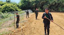 สกัดข้ามแดน! ทหารล้อมรั้วลวดหนาม 9.8 กม. ริมคลองพรหมโหด สกัดแรงงานเถื่อน-แก๊งคอลเซนเตอร์