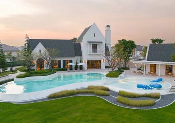 ทำไมนึกถึงหมู่บ้านจัดสรร ต้องถึง Land & Houses