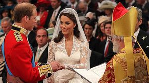 ชุดเจ้าสาว ของ เจ้าหญิง เคท มิเดิลตัน