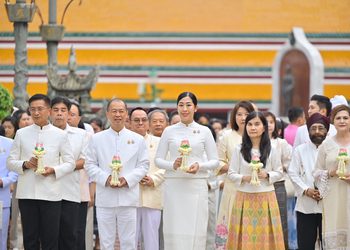 วธ. จัดพิธีเจริญพระพุทธมนต์ ตักบาตร และเวียนเทียน เนื่องในเทศกาลวันวิสาขบูชา นำพุทธศาสนิกชนใช้หลักธรรมสืบสานพระพุทธศาสนา