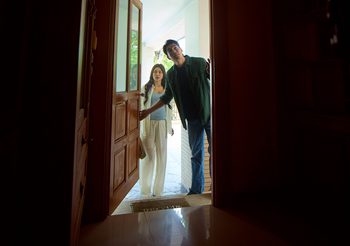 “ข้างบ้าน” อะดรีนาลีนพุ่ง “ผีไม่ปล่อย คนไม่ยอม” “ฉายแสง แอด.เวนเจอร์” ร่วมกับ “เดอะ โกสท์ เรดิโอ”