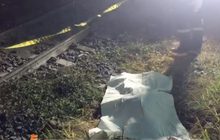 รถไฟชนหญิงสาวหน้าวัดเสมียนนารีเสียชีวิต
