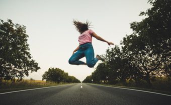 7 วิธีเชิดชูตัวเอง ทำยังไงให้เห็นคุณค่า เลิกรู้สึกว่าดีไม่พอ