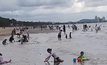 ประชาชนแห่เที่ยว “บางแสน” ทำรถติดหนัก