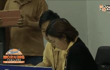 สาวใหญ่ใช้มีดจี้คอตนเอง เหตุร้องเรื่องไม่คืบ