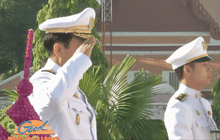 นายกฯ วางพานพุ่มรำลึกวันรัฐธรรมนูญ