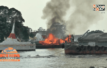 เพลิงไหม้เรือนำเที่ยวเกาะเกร็ด