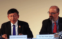 องกรค์แพทย์ร่วมไตรภาคีรักษาโรคมะเร็ง