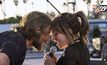 ต้นสังกัดสั่งเลื่อน A Star Is Born กลับไปฉายท้ายปี 2018