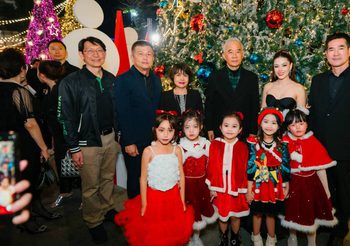 บลูพอร์ต ปลุกเสน่ห์คริสต์มาสกลางหัวหิน จัดงานเปิดไฟต้นคริสต์มาสสุดตระการตา พร้อมเนรมิต Christmas Village สร้างแลนด์มาร์กแห่งความสุขช่วงปลายปี