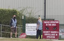 อังกฤษพบติดเชื้อโควิดเกือบ 300 คนในโรงงานแซนวิช