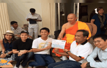 นักแสดงรุ่นเก๋านำเงินกิจกรรม “โบกี้ 99” ร่วมทำบุญ